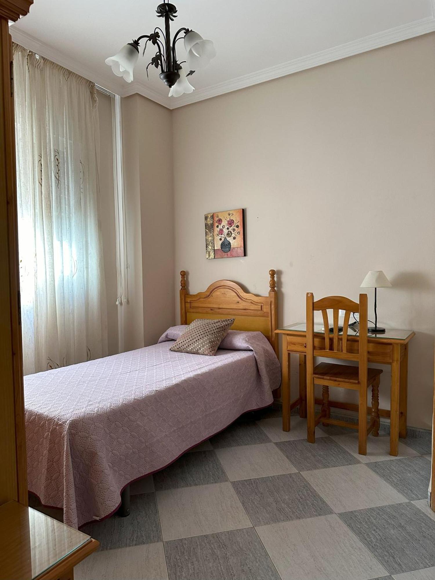 Hostal Avenida Tabernas Luaran gambar
